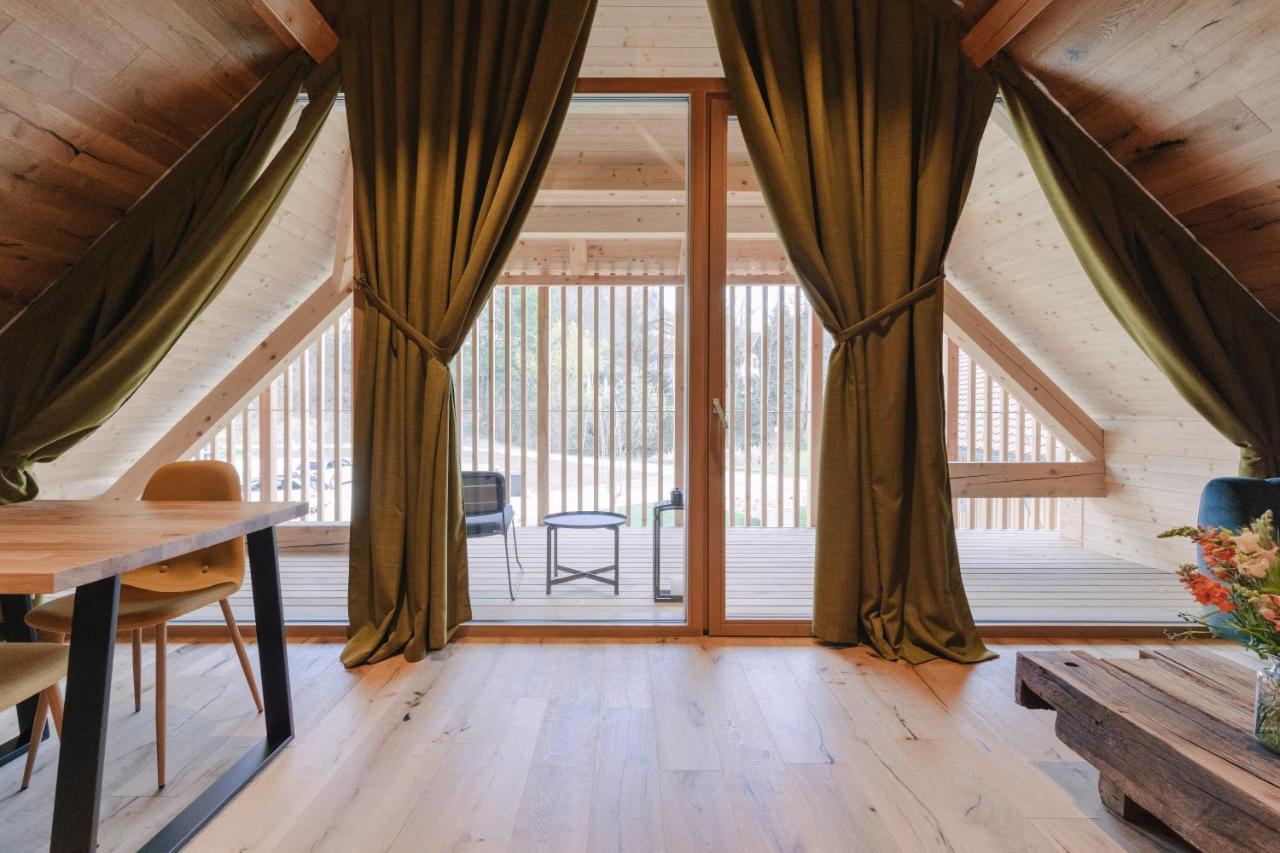 Pira Hotel Postojna Extérieur photo